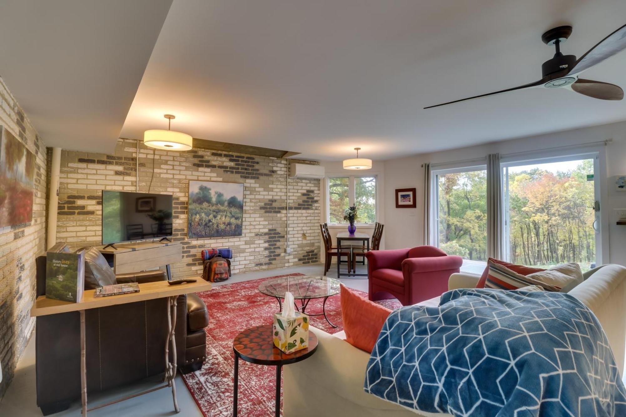 Renovated Studio On 5 Acres - Near Vineyards! Crozet Extérieur photo